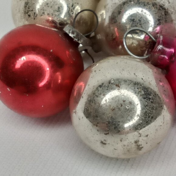 MCM Christmas Ornament Set Of 6 Feather Tree Pink Silver Glass Shiny Brite 1950s - Picture 4 of 6